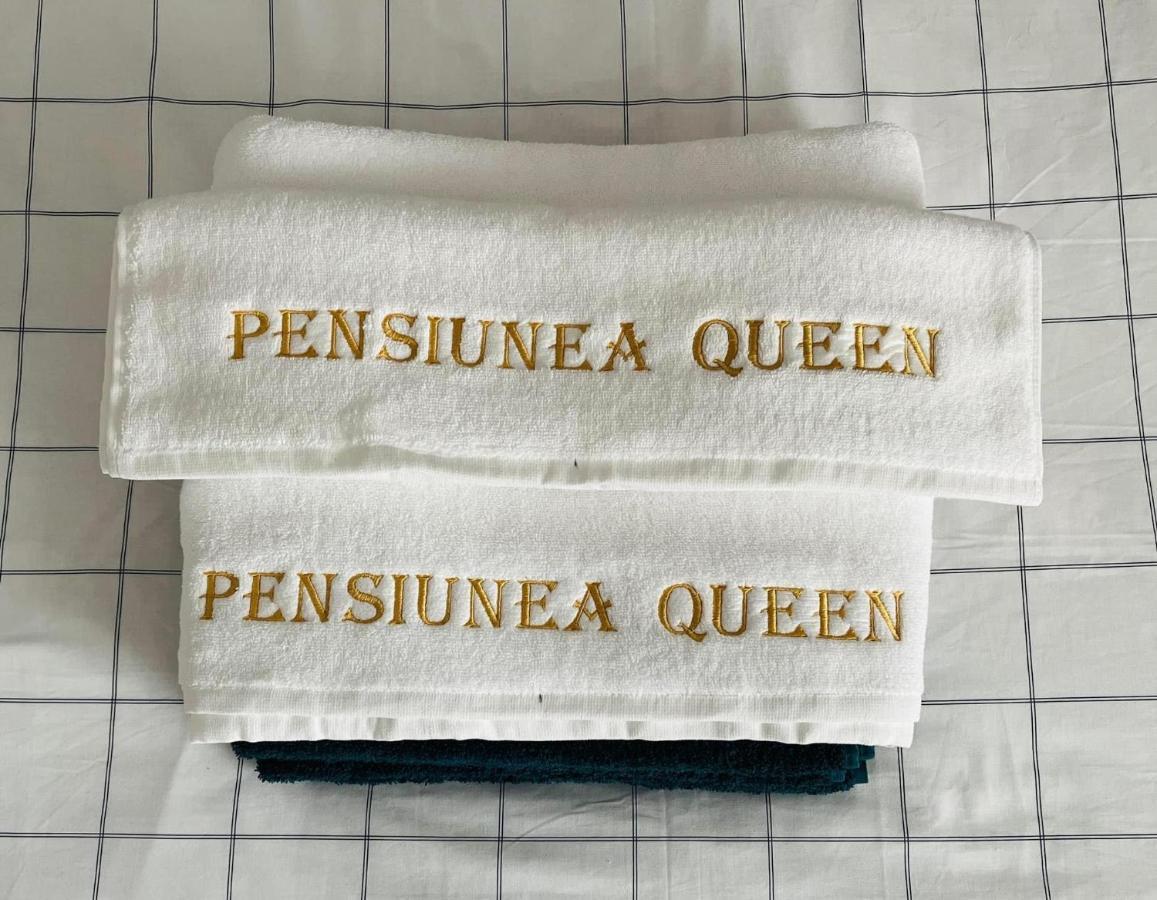 Pensiunea Queen Remetea Mare Bagian luar foto
